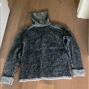 Women’s sweater